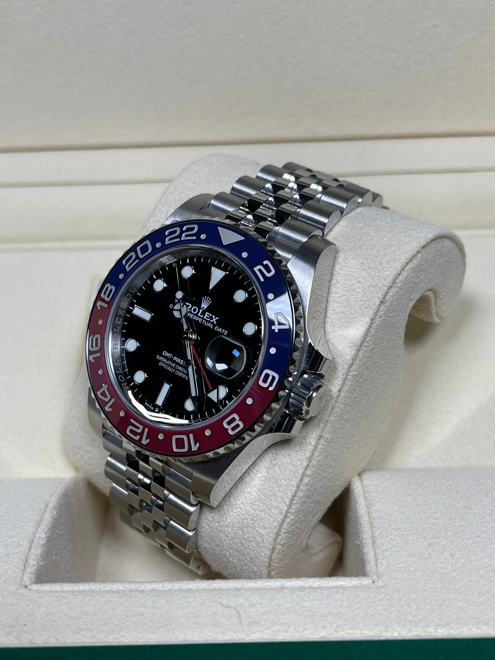 Rolex GMT-Master II 40mm 126710BLRO Pepsi Oystersteel Jubilee