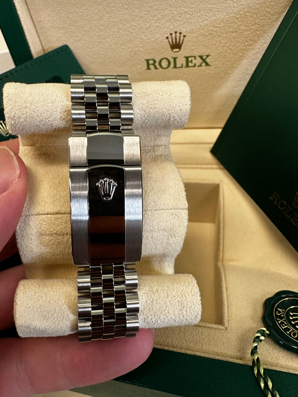 Rolex DateJust 41mm 126300 Oystersteel Jubilee White Dial