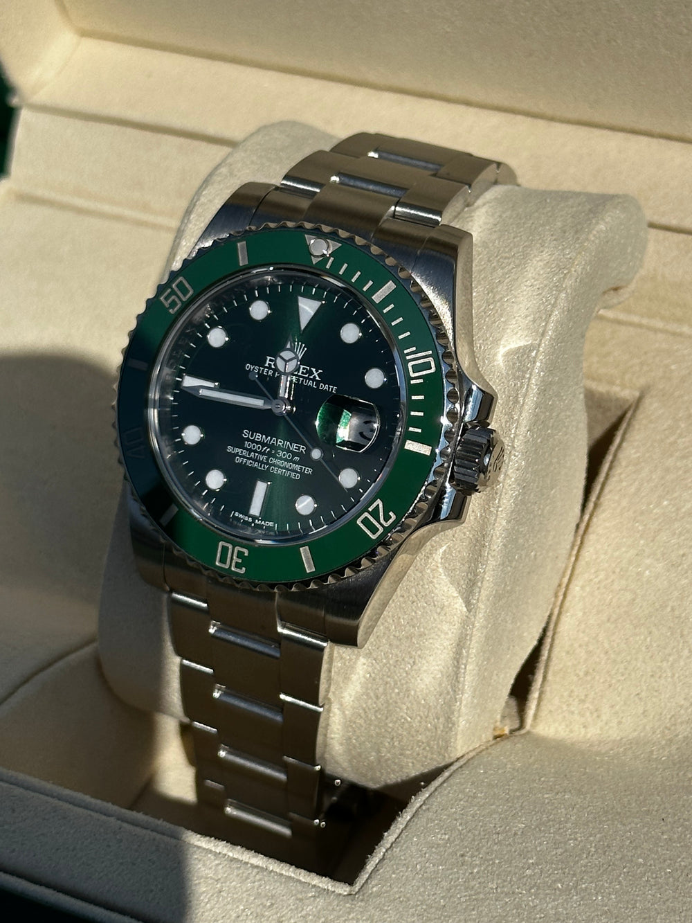 Buy Authentic Rolex Submariner Date 116610LV Green Hulk Dial