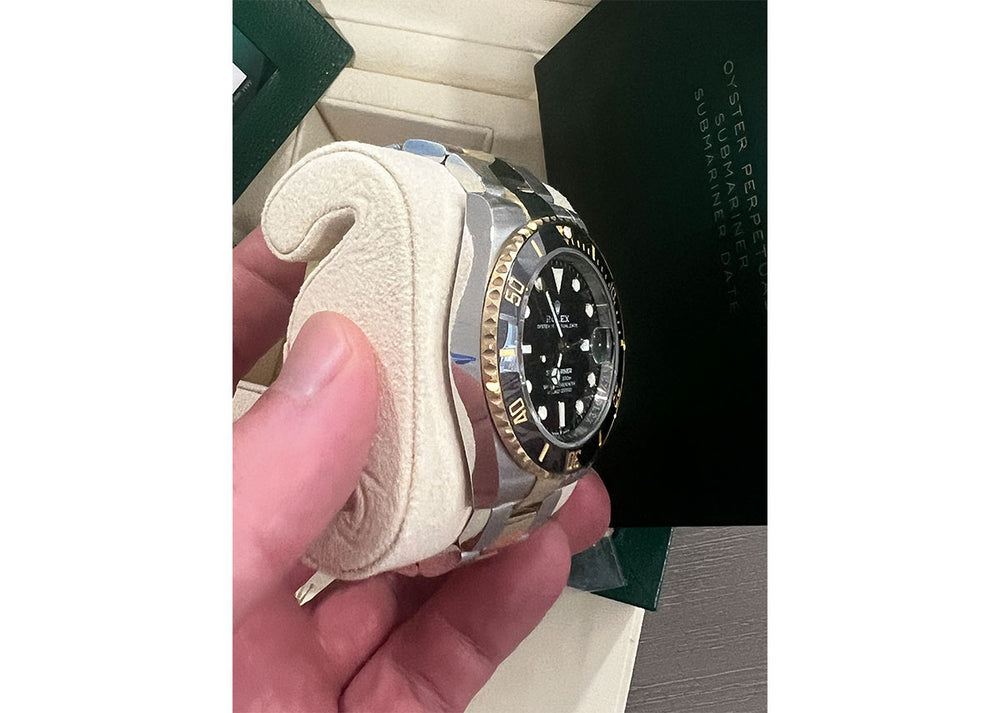 Rolex Submariner Date 41mm 126613LN Oyster Yellow Gold Black Dial