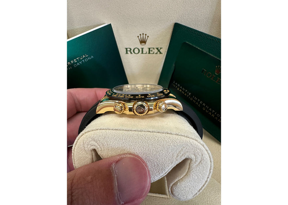 Rolex Cosmograph Daytona 40mm 116518 Yellow Gold Oysterflex Champagne Dial