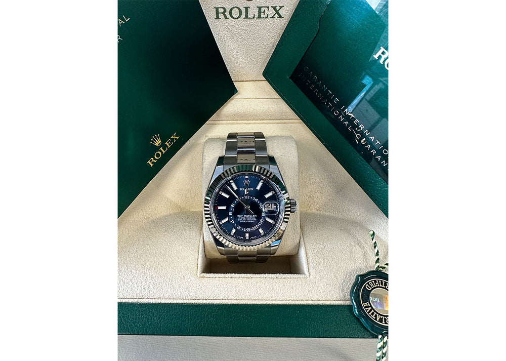 Rolex Perpetual Sky-Dweller 42mm 326934 Oystersteel Bright Blue Dial