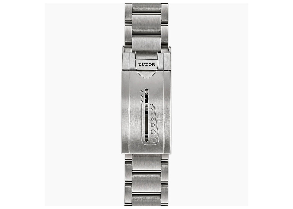 Tudor Pelagos 42mm 25600TN Titanium Bracelet Black Dial